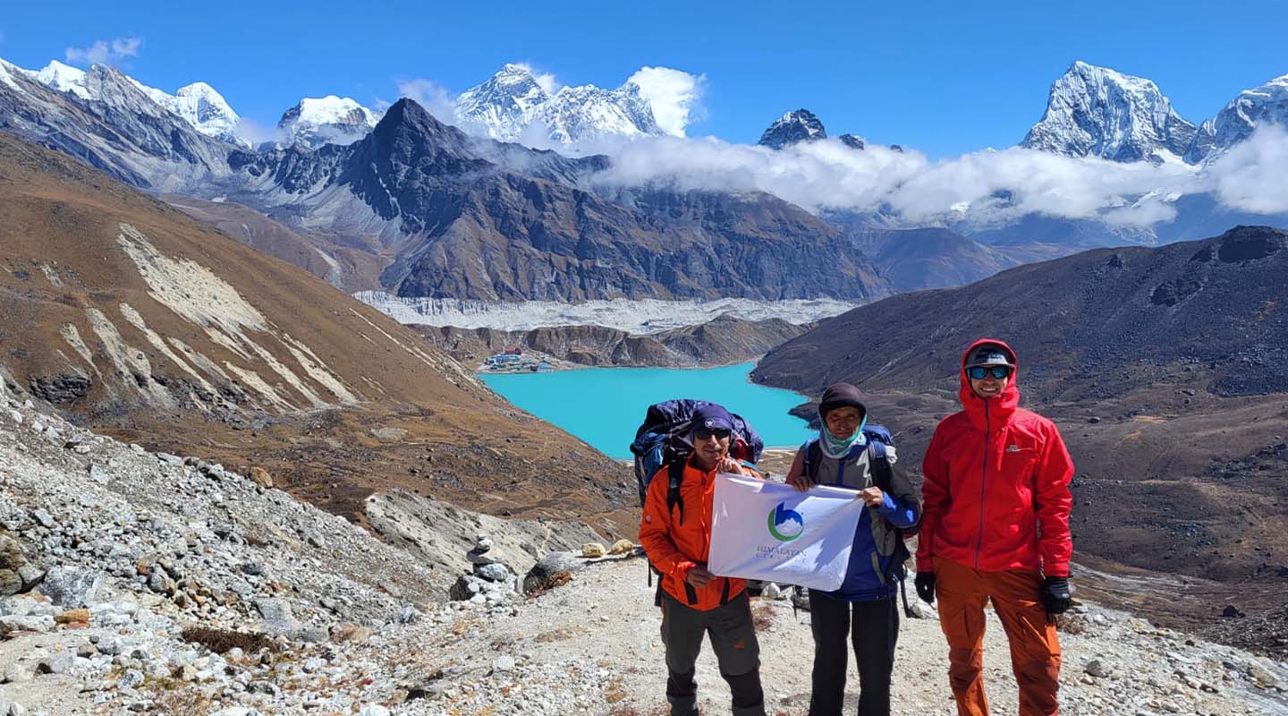 EBC Trek with Gokyo Lake Trekking